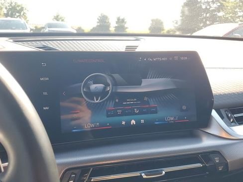 صورة السيارة