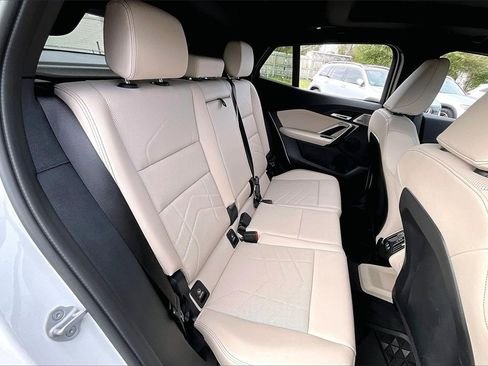 صورة السيارة