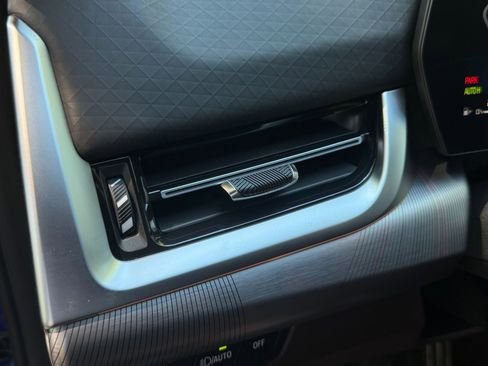 صورة السيارة