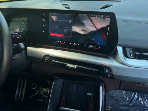 صورة السيارة