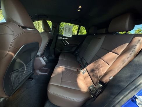 صورة السيارة