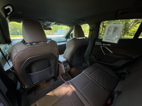 صورة السيارة