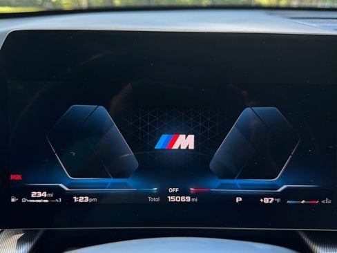 صورة السيارة