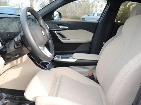 صورة السيارة