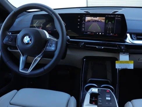 صورة السيارة