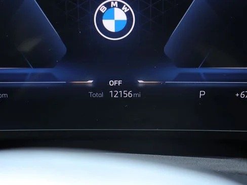 صورة السيارة