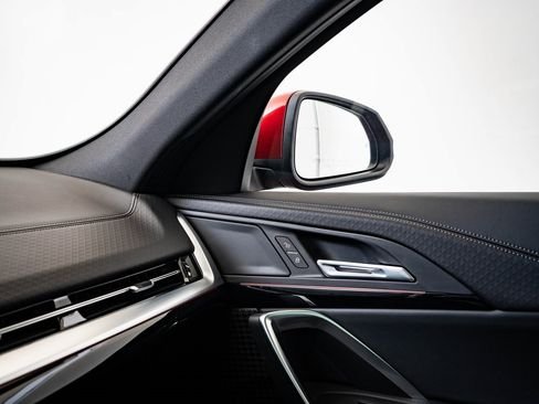 صورة السيارة