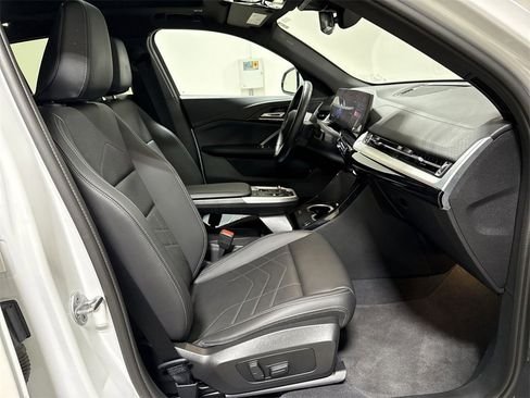 صورة السيارة