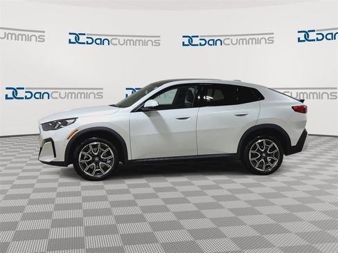 صورة السيارة