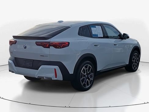 صورة السيارة