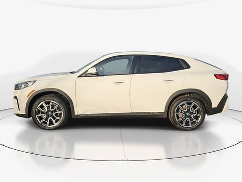 صورة السيارة