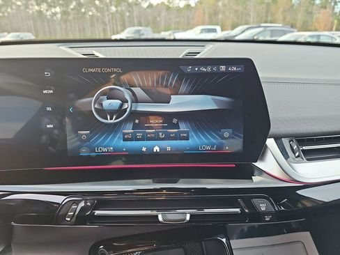 صورة السيارة