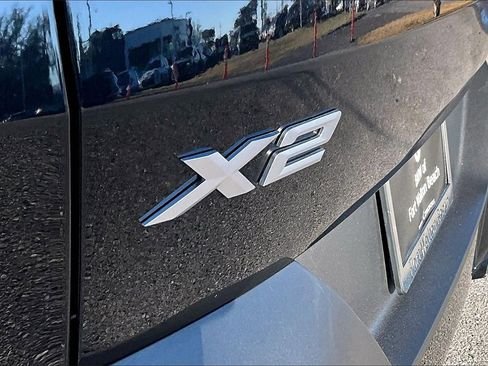 صورة السيارة