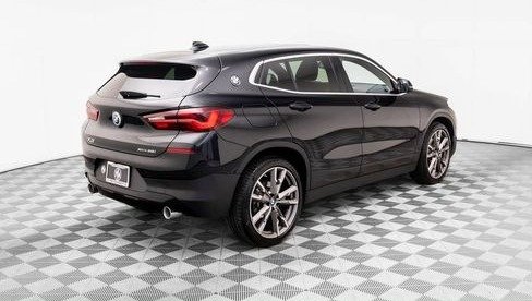 صورة السيارة