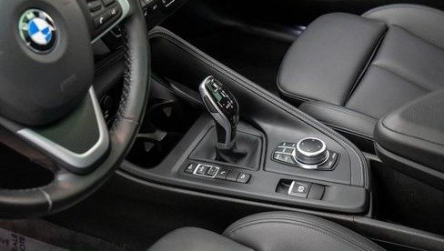 صورة السيارة