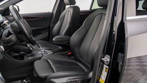 صورة السيارة