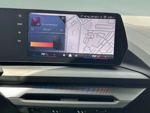 صورة السيارة