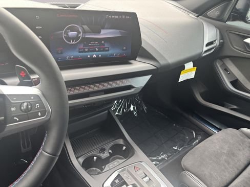 صورة السيارة