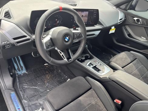 صورة السيارة