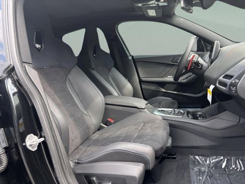 صورة السيارة