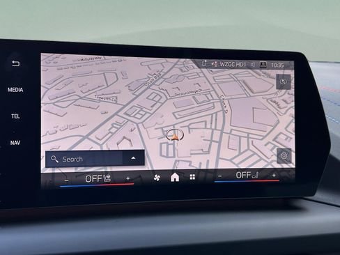 صورة السيارة