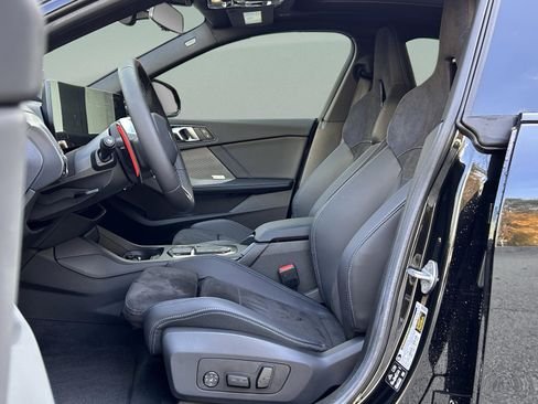 صورة السيارة