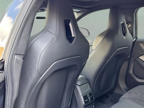 صورة السيارة