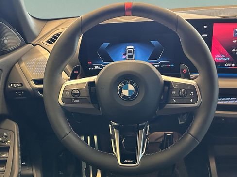 صورة السيارة