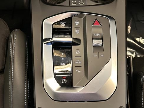 صورة السيارة