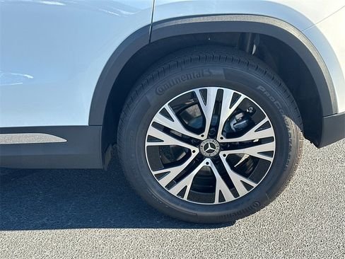 صورة السيارة