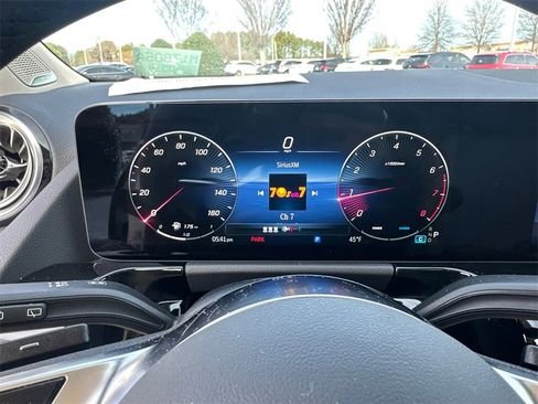 صورة السيارة