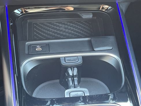 صورة السيارة