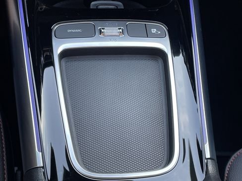 صورة السيارة