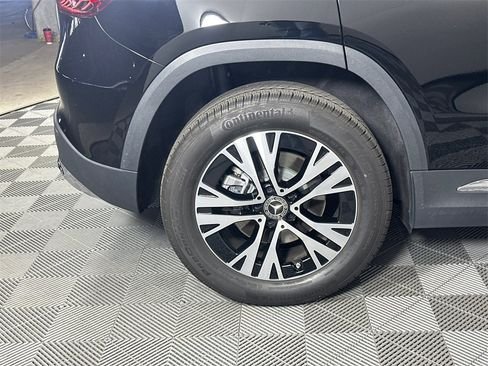 صورة السيارة