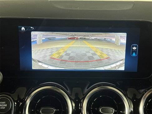 صورة السيارة