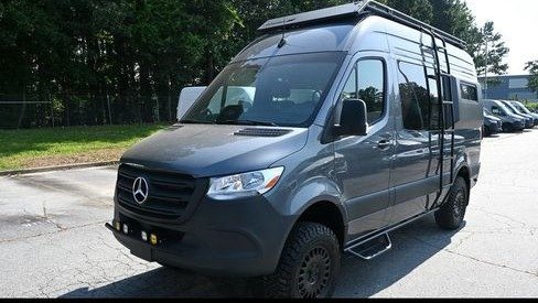 صورة السيارة