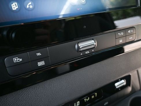 صورة السيارة