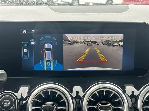 صورة السيارة