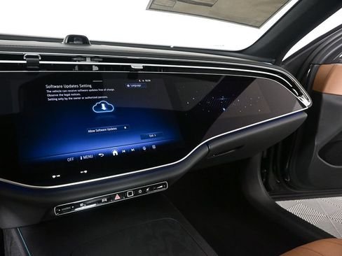 صورة السيارة