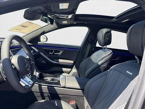 صورة السيارة