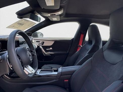 صورة السيارة