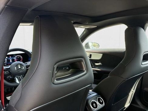 صورة السيارة