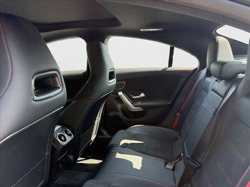 صورة السيارة