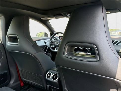 صورة السيارة