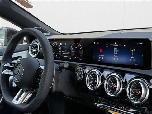 صورة السيارة