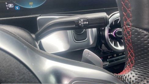 صورة السيارة