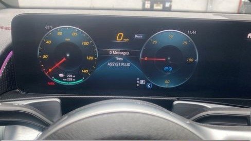 صورة السيارة