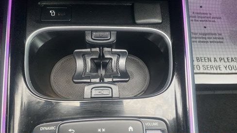 صورة السيارة