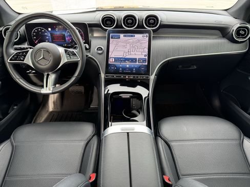 صورة السيارة