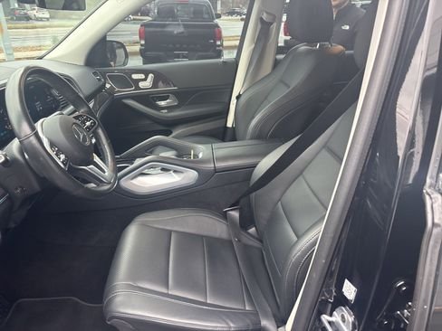 صورة السيارة